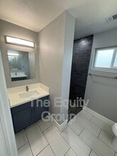 609 S Acacia Dr in Lemoore, CA - Building Photo - Building Photo