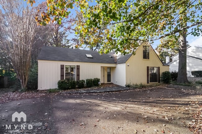 property at 2201 Montego Dr