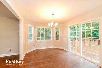 270 Coghill Dr in Winston-Salem, NC - Foto de edificio - Building Photo