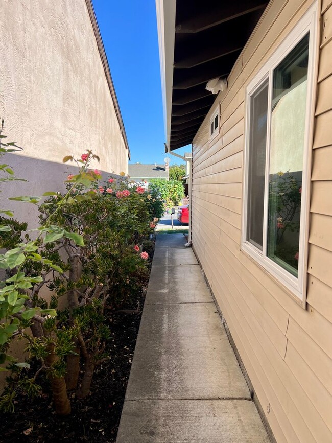 1870 Arroyo De Platina in San Jose, CA - Building Photo - Building Photo