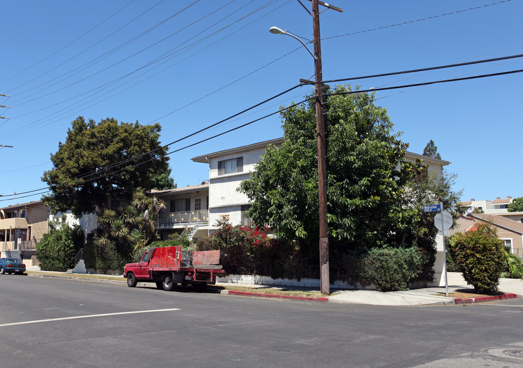 11755 Nebraska Ave in Los Angeles, CA - Building Photo