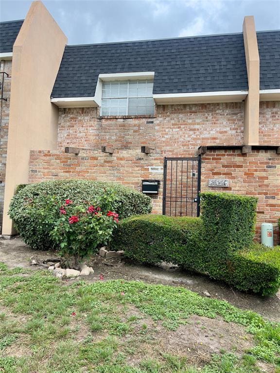 property at 10116 Emnora Ln