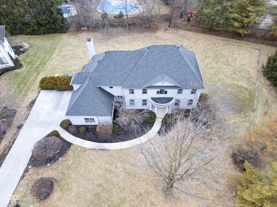 12878 Mayfair Ln in Carmel, IN - Building Photo