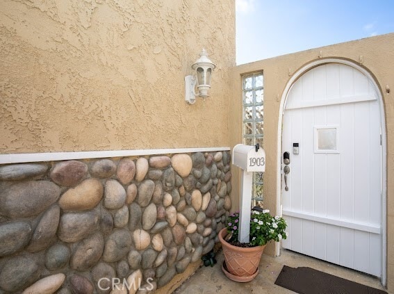 1903 Alsuna Ln in Huntington Beach, CA - Building Photo - Building Photo