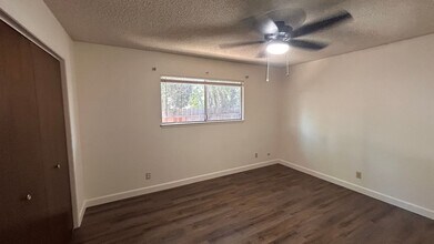 2517 Liberty Ct in Modesto, CA - Building Photo - Building Photo