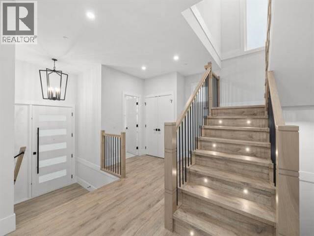 10522 McVeety St in Maple Ridge, BC - Building Photo - Building Photo