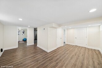 10005 S Calhoun Ave in Chicago, IL - Building Photo - Building Photo