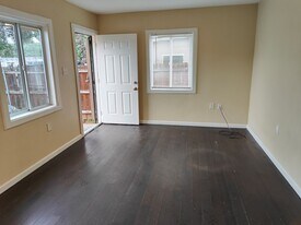 5451-5455 Imperial Ave in San Diego, CA - Building Photo