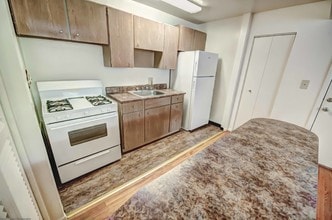 Hickory Heights Apartments in Baltimore, MD - Building Photo - Building Photo