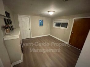 13003-13117 117 Ave NW in Edmonton, AB - Building Photo - Building Photo