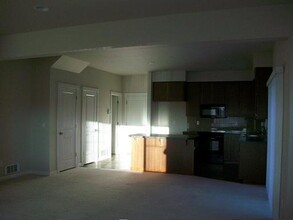 6532-6532 Descartes Dr in Coeur d'Alene, ID - Building Photo - Building Photo