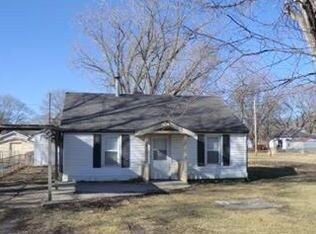 418 Spratley St in Kansas City, MO - Foto de edificio