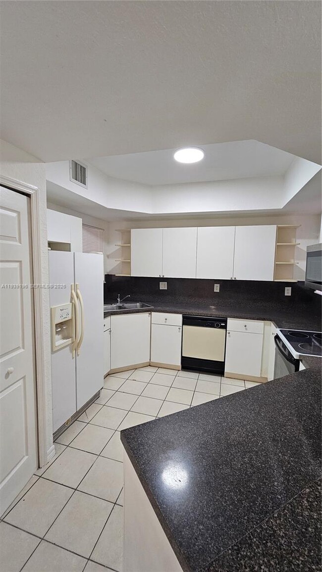 908 SW 6th Ct in Florida City, FL - Building Photo - Building Photo