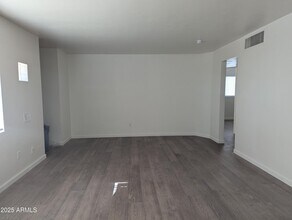 1128 N Coolidge Ave in Casa Grande, AZ - Building Photo - Building Photo