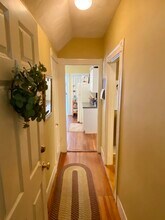 10 Clifton St, Unit 1 in Somerville, MA - Building Photo - Building Photo