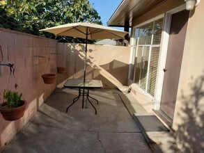 4118 Neosho Ave, Unit Rear Unit in Los Angeles, CA - Foto de edificio - Building Photo