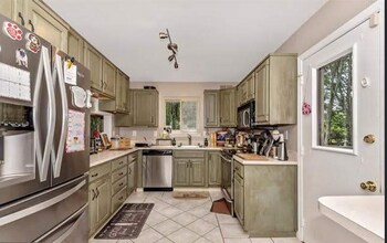 2903 Loch Haven Ct in Ijamsville, MD - Building Photo - Building Photo