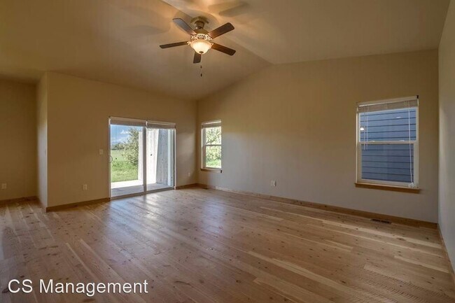 20 Voyager Ln in Bozeman, MT - Building Photo - Building Photo