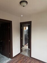 12 D St NW, Unit 4 in Auburn, WA - Building Photo - Building Photo