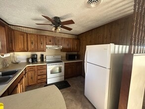 7609 Belspring Rd in Belspring, VA - Building Photo - Building Photo