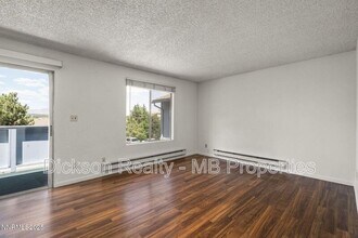 3948 Clear Acre Ln in Reno, NV - Building Photo - Building Photo
