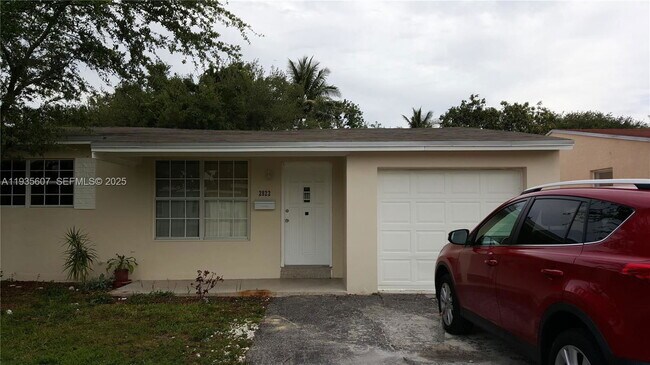 property at 2822 Monroe St