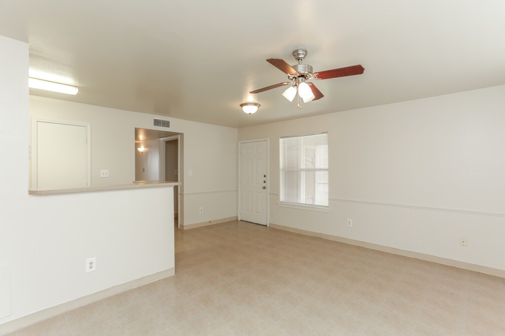 El Pueblo Dorado Apartments Pharr, TX Apartments