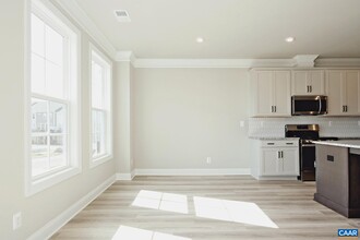 2413 Anlee Rd in Crozet, VA - Building Photo - Building Photo