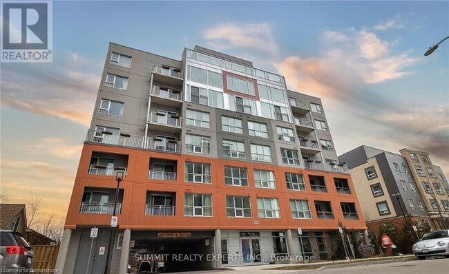 property at 321 Spruce St