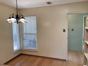 1331 Avalon St in San Luis Obispo, CA - Building Photo - Building Photo