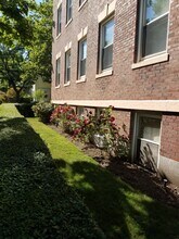 53 Manchester Rd, Unit 4 in Brookline, MA - Building Photo - Building Photo