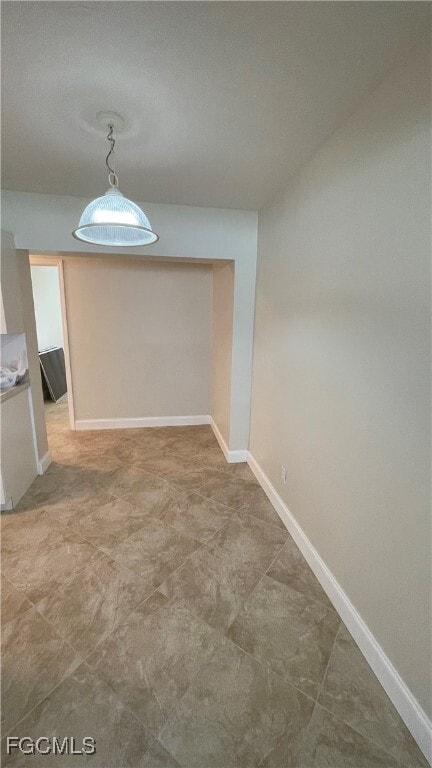 property at 1099 Vineyard Pl