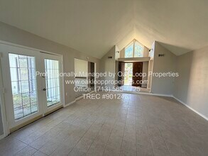 1607 Chestnut Ridge Rd in Houston, TX - Building Photo - Building Photo