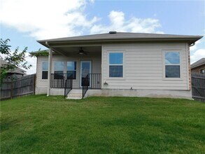379 Vermillion Marble Trail in Buda, TX - Building Photo - Building Photo
