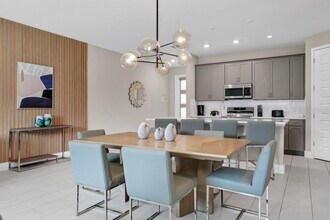 7846 Spectrum Dr in Kissimmee, FL - Building Photo - Building Photo