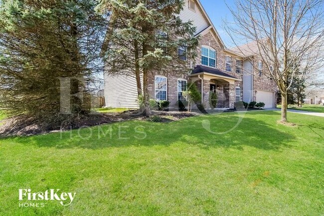 17713 Oak Edge Cir in Noblesville, IN - Building Photo - Building Photo