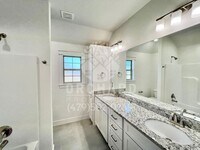 2003 E Hudson Dr photo'