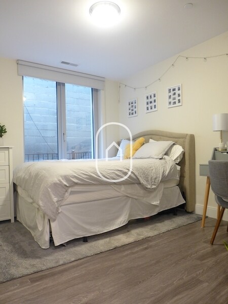 34 Cunard St in Boston, MA - Building Photo - Building Photo