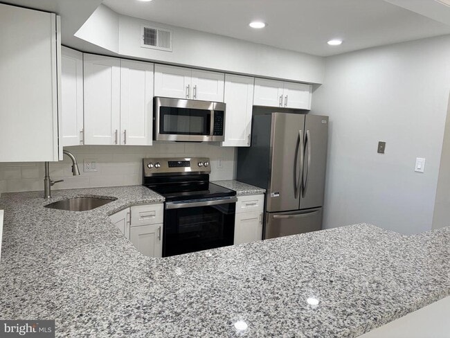 1905 Bennett Pl in Southampton, PA - Building Photo - Building Photo