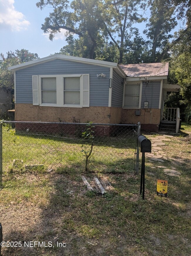 property at 2332 Bradford St