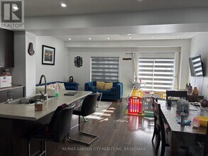 39 Sunset Way in Thorold, ON - Building Photo - Building Photo