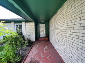 13650 Cherrydown St in Sugar Land, TX - Building Photo - Building Photo