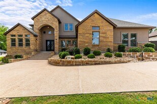 1605 Alta Vista Loop in Temple, TX - Building Photo