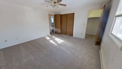 141 Oak Manor Dr in York, PA - Building Photo - Building Photo