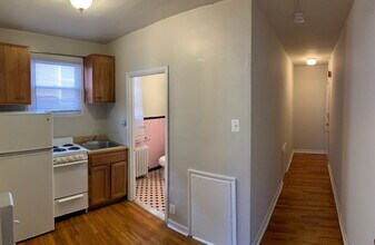 4321 Pine St, Unit 3F in Philadelphia, PA - Building Photo - Building Photo