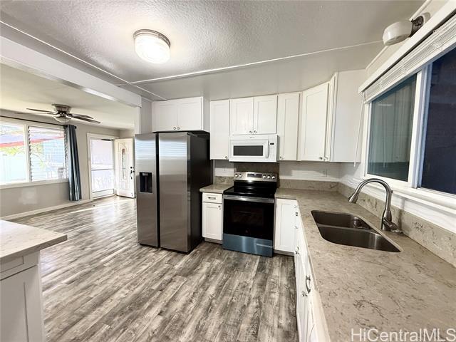property at 68-226-226 Au St