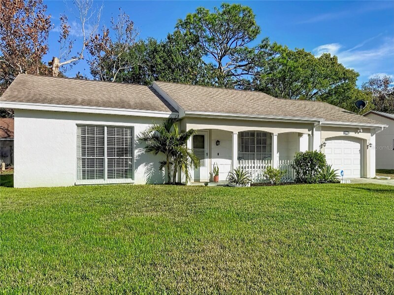 13004 Spicebox Way in Hudson, FL - Building Photo