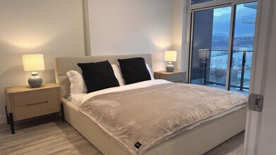 1626 Water St in Kelowna, BC - Building Photo - Building Photo