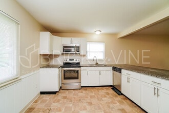5034 Cryodon Blvd N in Columbus, OH - Building Photo - Building Photo