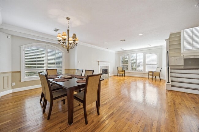 property at 2422 Dorrington St